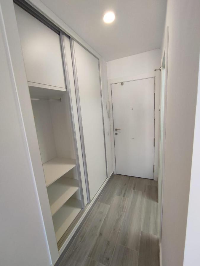 Estudio Recien Reformado En Primera Linea De Playa Apartment Беналмадена Екстериор снимка